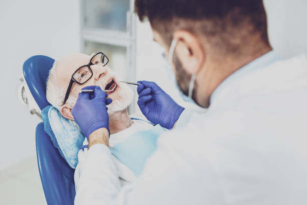 Best Emergency Tooth Extraction in Seven Points, TX